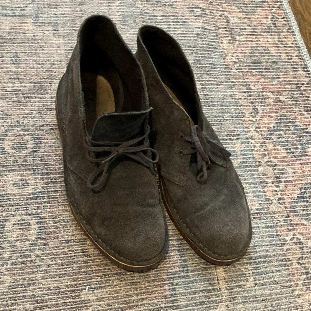 Men’s Clark’s suede shoes 10